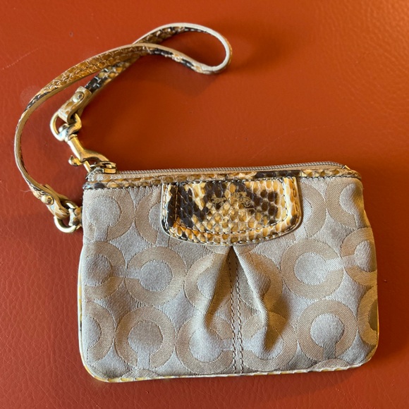 Coach wristlet w/ leopard detail - Picture 1 of 3